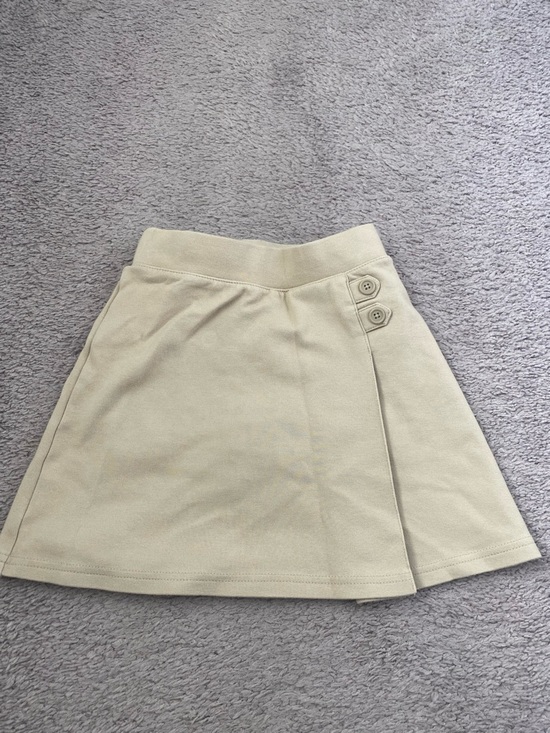 Cat & Jack Dresses & Skirts - Girls Cat & Jack Cream Skirt with Side Button Detail